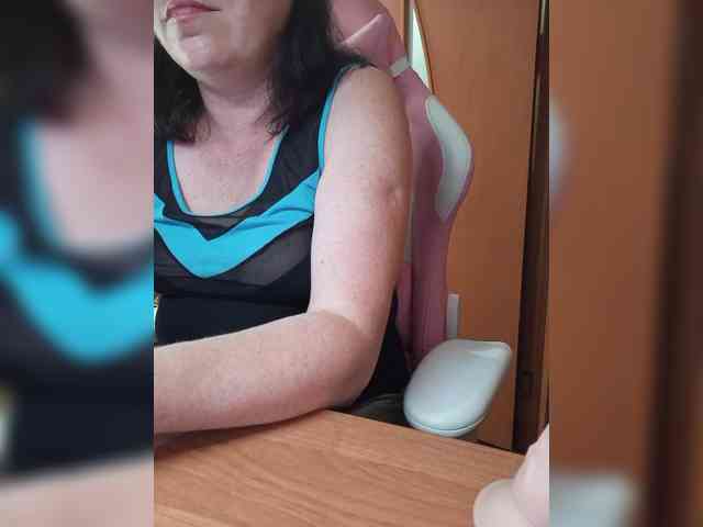 Tatka18111 webcam