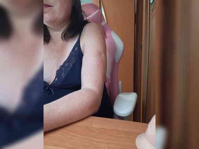 Tatka18111 webcam
