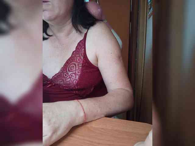 Tatka18111 webcam