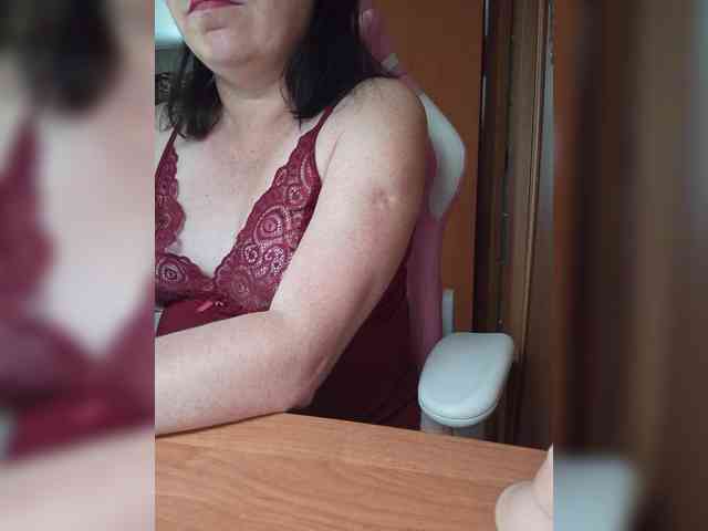 Tatka18111 webcam