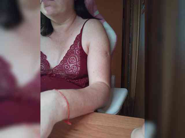 Tatka18111 webcam