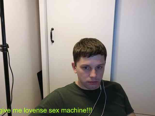 BigL0ve Live Webcam on BongaCams