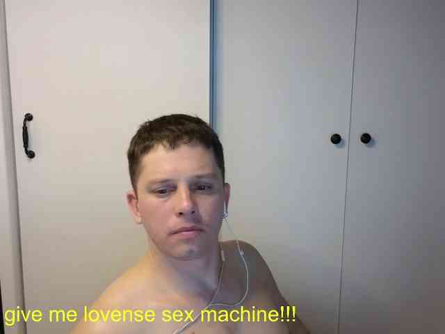 BigL0ve Live Webcam on BongaCams