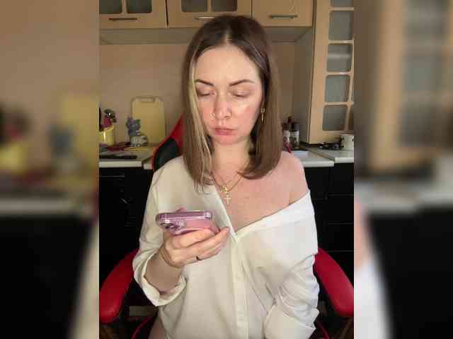 AloveA69 webcam