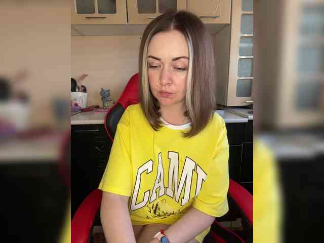AloveA69 webcam