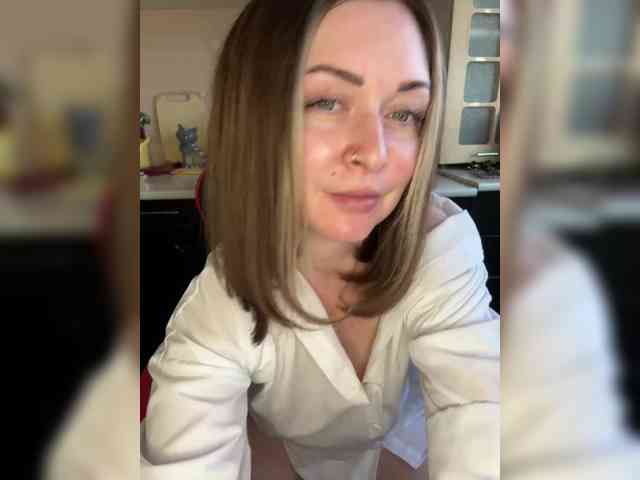 AloveA69 webcam