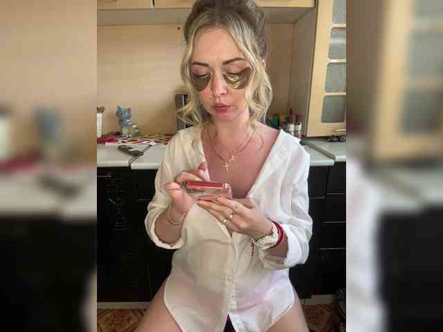 AloveA69 webcam
