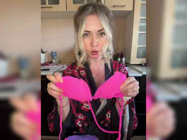 AloveA69 webcam