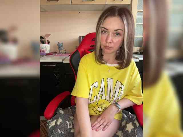 AloveA69 webcam
