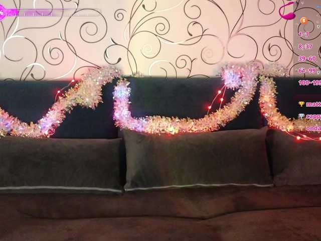 Mari-Cherie's BongaCams show and profile