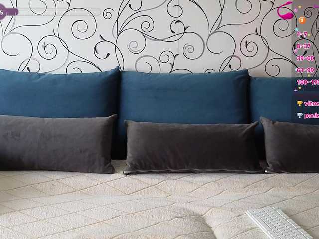 Mari-Cherie's BongaCams show and profile