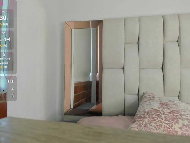  sofia-grey chat room