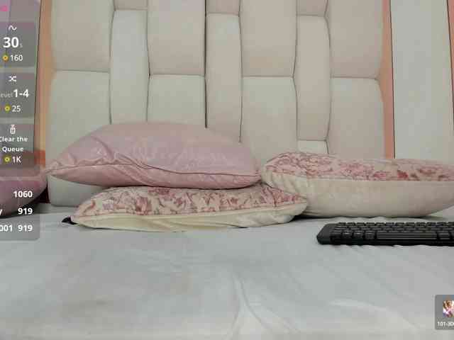 sofia-grey webcam