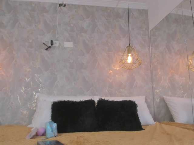  danaylia chat room