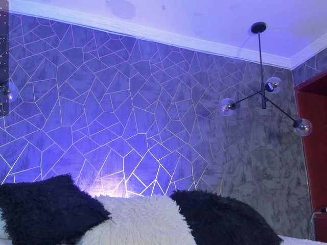 danaylia's BongaCams show and profile