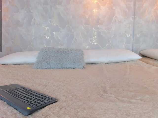 danaylia's BongaCams show and profile