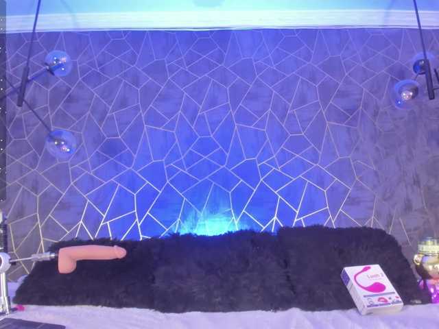 danaylia's BongaCams show and profile