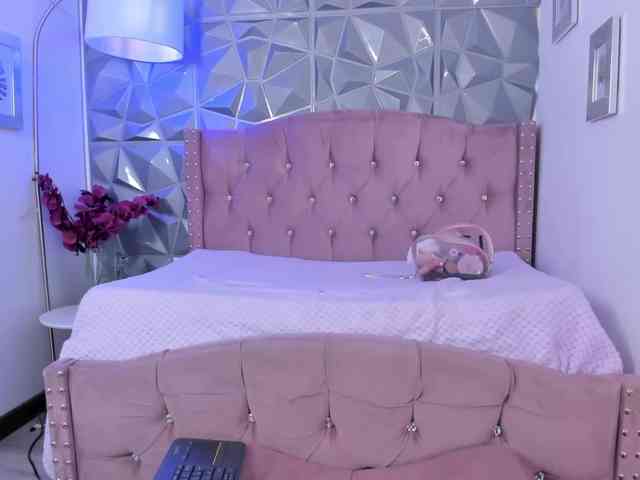 danaylia webcam