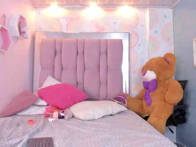 danaylia webcam