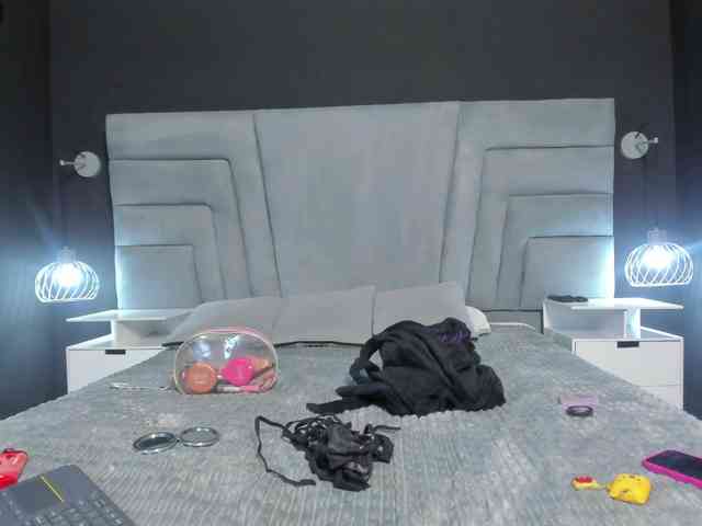 danaylia webcam