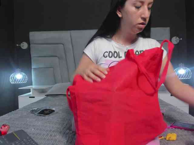 danaylia webcam