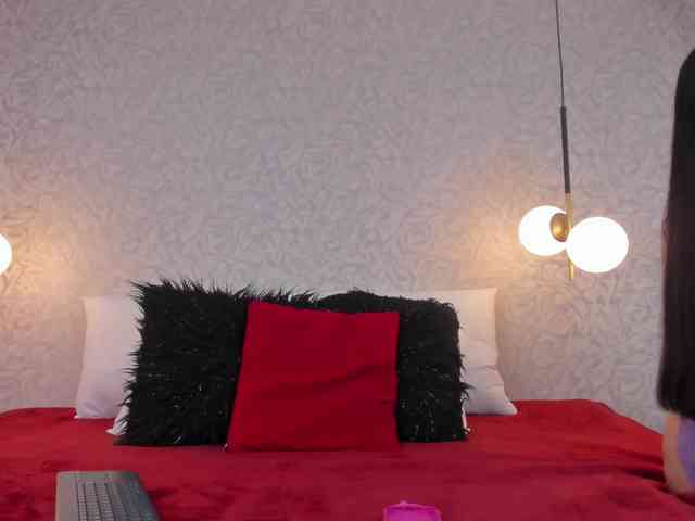 danaylia webcam