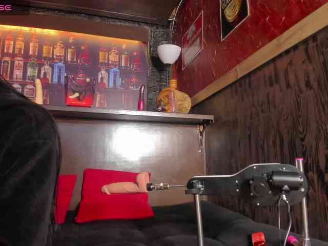 danaylia webcam