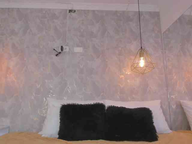 danaylia webcam