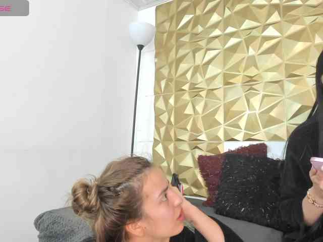 danaylia webcam