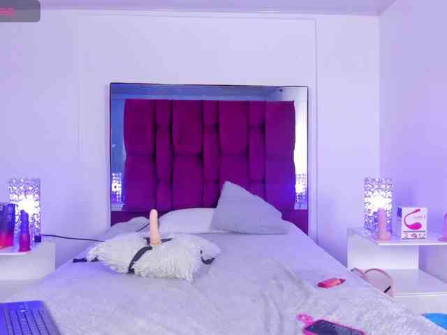 danaylia webcam