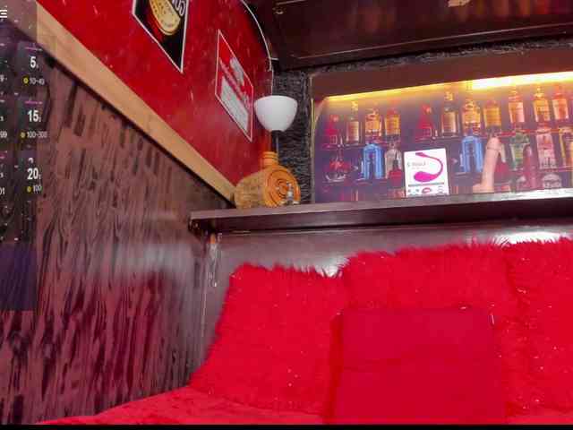 danaylia webcam