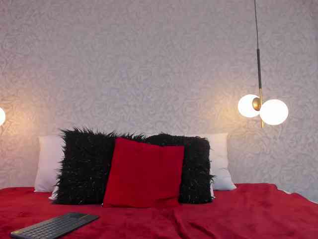 danaylia webcam