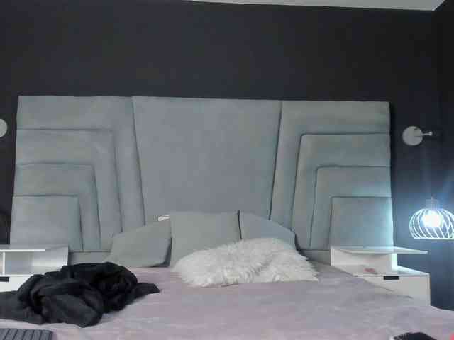 danaylia webcam