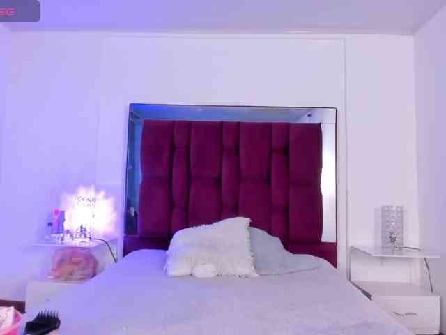 danaylia webcam