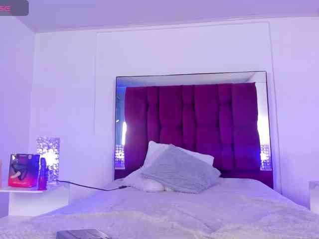 danaylia webcam