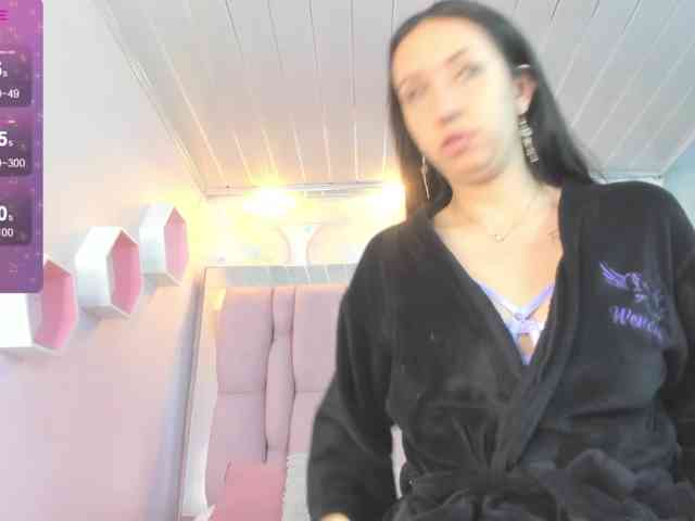 danaylia webcam