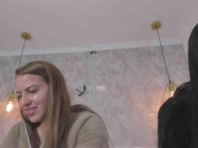 danaylia webcam