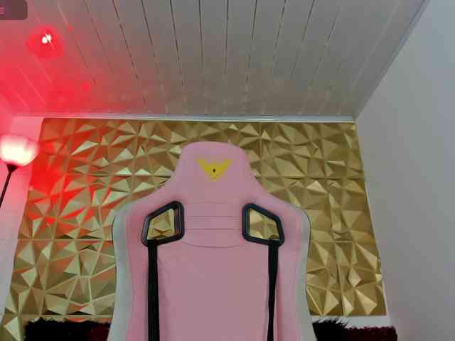 danaylia webcam