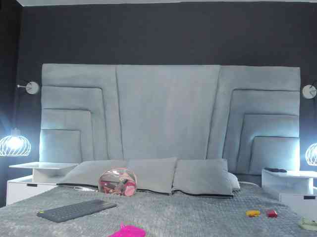 danaylia webcam