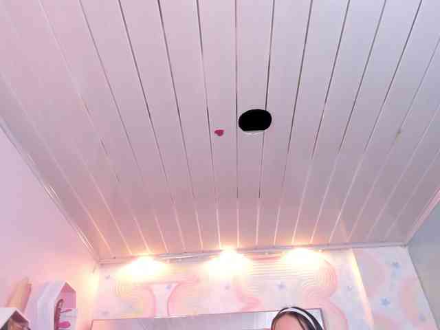 danaylia webcam