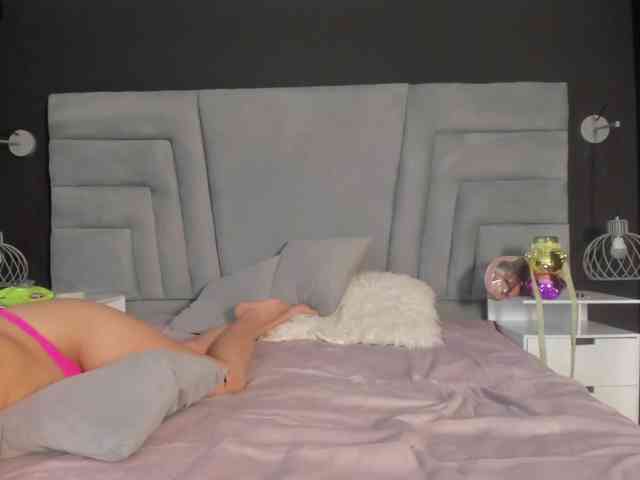 danaylia webcam