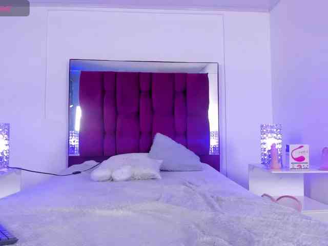 danaylia webcam