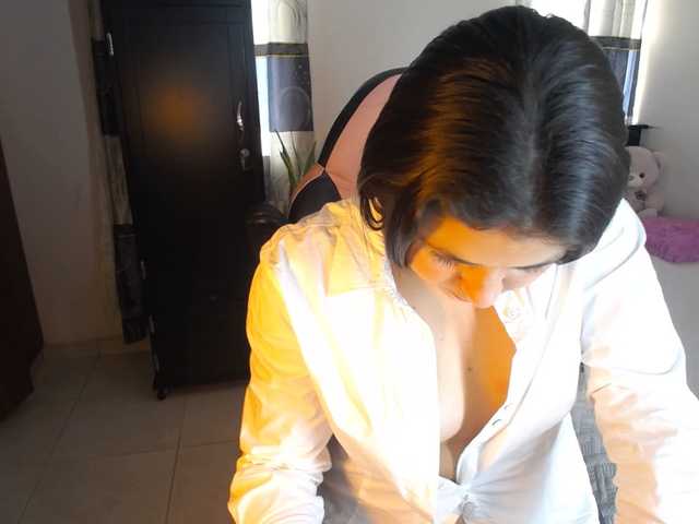 Violetacampbe's BongaCams show and profile