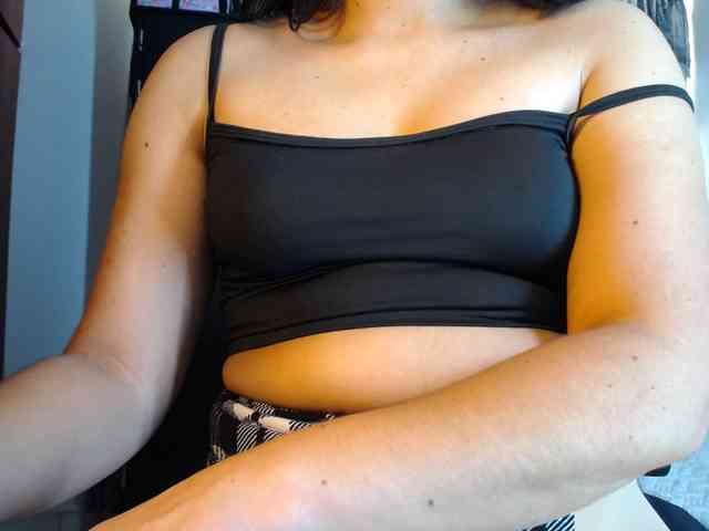 Violetacampbe webcam