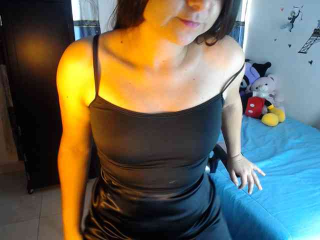 Violetacampbe webcam