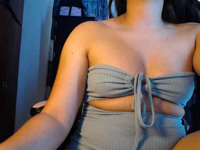 Violetacampbe webcam