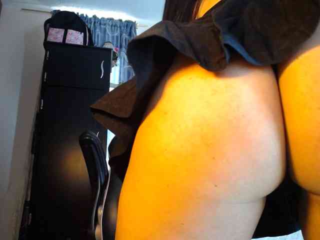 Violetacampbe webcam