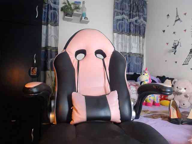 Violetacampbe webcam