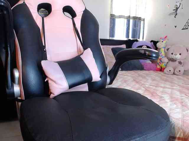 Violetacampbe webcam