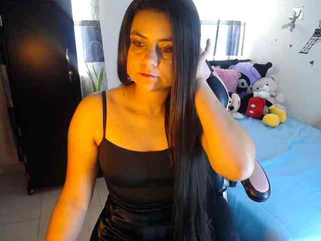 Violetacampbe webcam